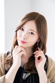 乃木坂46 白石麻衣 おしゃれまとめの人気アイデア pinterest tt兄弟 白石麻衣 美貌 美人 顔
