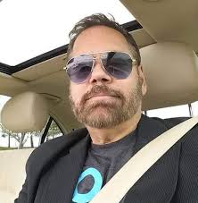 Michael Besson's Instagram, Twitter & Facebook