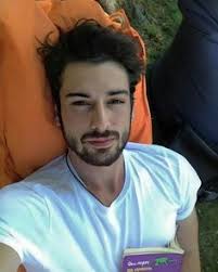 Navruz, who gave an interview between the ongoing shooting in izmir, made candid statements. 80 Alp Nabruz Ideas In 2021 Alina Boz Vogue Men Turkish Actors