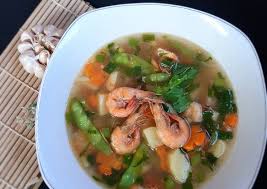 Tumis duo bawang, masukkan ayam, dan taoco, koreksi rasa, sisihkan (jangan dkasi garam ya, karna taoco sendiri asin) tumis bawang putih n bawang merah. Langkah Mudah Resep Sop Udang Yang Lezat