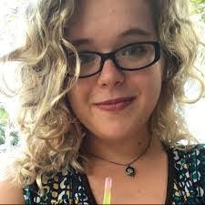 Tracy Kotowski's Instagram, Twitter & Facebook