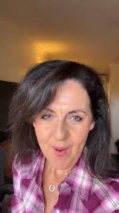 Christmas Cake update...out of the oven now waiting to cool so I can  decorate 🎄