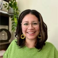 40+ "Erika Rd" profiles