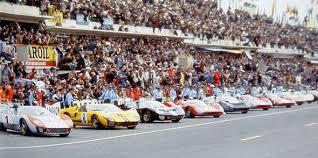 Vous souhaitez acheter la photographie d'art 24h du mans 1955, réalisée par l'artiste motorsport images. Les 24 Heures Du Mans 1966 Le Mans Voiture De Course Lamborghini Gallardo