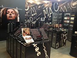 Mac Cosmetics