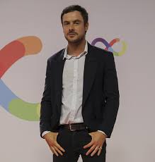 Durante uma entrevista concedida ao programa 'a tarde é sua', paolla faou sobre o assunto e revelo como se sentiu no momento em que viu os comentários sobre seu corpo. Sergio Guize Revela Que Esta Processando Apos Boatos De Caso Com Paolla Oliveira Estrelando