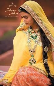 Jodha Akbar Aishwarya Rai Aishwarya Rai Wedding Pictures Indian Fashion Aishwarya Rai