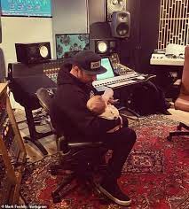 Westlife S Mark Feehily Reveals How He Juggled Work With Being A New Dad Daily Mail Online