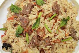 Tak kira makan untuk sarapan ke malam. Nasi Daging Sedap Azie Kitchen