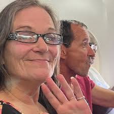 Elizabeth Aiello's Instagram, Twitter & Facebook