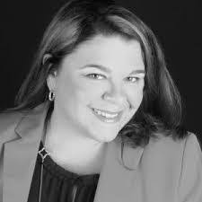 Danielle Mann's Instagram, Twitter & Facebook