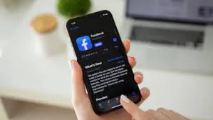 This facebook.com web approach to dark mode also works in safari on iphone, ipad, and mac if you have enabled dark mode no button in the fb interface in safari on macos nor ios. How To Enable Facebook Dark Mode On Android And Ios Mobile