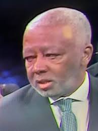 Who is this guy? He's always in the ring at the end of PBC fights and he's  never interviewed. Edit to add: He's Al Haymon associate/assistant  promotor/ right hand man Sam Watson,