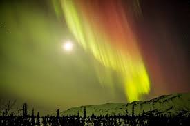 Solar Storm May Cause Radio Black Outs Late Night Northern Lights In Alaska Northern Lights Photo Alaska Northern Lights Northern Lights