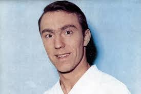 Danny Getty's Instagram, Twitter & Facebook