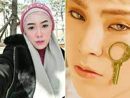 Top 10 instafamous lelaki malaysia *coki pun termasuk!!?* 5 instafamous malaysia seiras artis korea yg ramai tak sangka. Di Antara Instafamous Malaysia Artis K Pop Lelaki Siapa Lebih Pandai Bermekap Remaja
