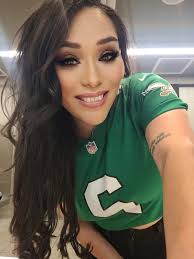 HOW OUR ABOUT EAGLES ផន