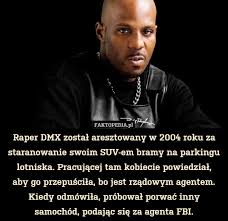He began rapping in the early 1990s. Raper Dmx Zostal Aresztowany W 2004 Roku Za Staranowanie Swoim Suv Em Bramy