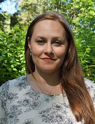 Carmen Kendall's Instagram, Twitter & Facebook