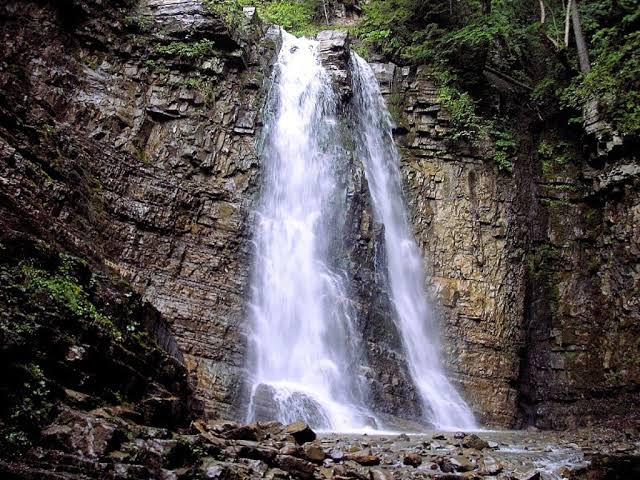Манявський водоспад — висота, фото, як дістатись | Karpaty.rocks