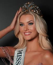 Portraits of the new Miss Universe from Denmark 🇩🇰 👑✨ @missuniverse  #pageant #pageants #pageantry #pageantlife #pageantgirl #pageantplanet  #missusa #missuniverse #fashion #beauty #model #missuniversephilippines  #missuniverseindia #pageantqueen ...