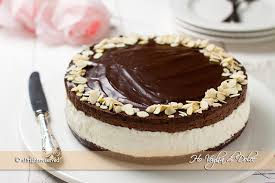 Cheese cake al cioccolato con marmellata ai frutti di bosco e frutti freschi per decorare!!!sublime!!!!! Cheesecake Con Mousse Al Cioccolato