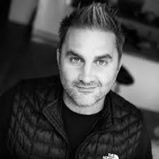 David Pullum's Instagram, Twitter & Facebook