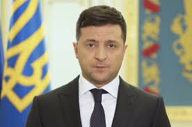 29 декабря он подписал указ об отстранении главы. Glavnoe Za 6 Oktyabrya Ukaz Zelenskogo Poroshenko Sorvalo Otmena Vyborov Shkoly Zakryvayut Rost Zarplat Ukrainu Zalet Akcenty