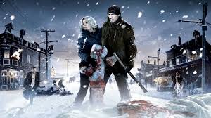Tetikçinin gecesi'nin senaristi stuart beattie'nin senaryosunu kaleme aldığı 30 gün gece, alaska'nın ücre bir kasabasında geçiyor. 30 Gun Gece Izle 30 Gun Gece Filmini Izle 30 Gun Gece Turkce Dublaj Izle Jet Film Izle
