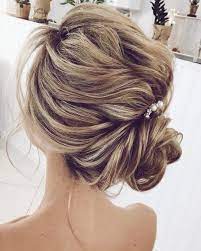 87 Fabulous Wedding Hairstyles For Every Wedding Dress Neckline Easy Updo Hairstyles Strapless Dress Hairstyles Side Bun Hairstyles