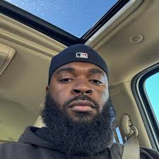 Does dirt and mud make vehicles look more aggressive?