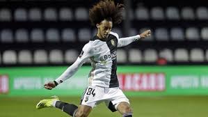 Join facebook to connect with nuno tavares tavares and others you may know. Tomas Tavares No Adeus Ao Farense Serei Mais Um A Apoiar Este Grande Clube Farense Jornal Record
