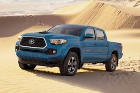 However, the automaker isn't the only one without an electric pick. Nissan Frontier Vs Toyota Tacoma