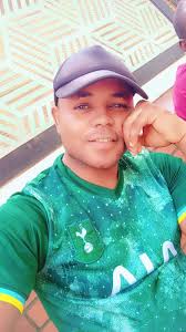 Manchester United interested in signing PSG striker