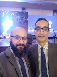 Il est le chanteur des groupes poni hoax, aladdin et paris. Philip Wong Chief Financial Officer Connected Freight Linkedin