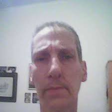 New to darts just wanted some advice about the best way to stand and throw 