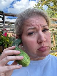 If at first you don't succeed, go watch Lead's video again. I'm trying the  method of cutting pieces off my tomato plant. I am pretty sure I missed a  step but I'm