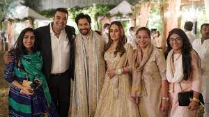 Varun dhawan getting married to girlfriend natasha dalal in 2021 #varundhawan subscribe. Varun Dhawan Thanks Fans For Love And Positivity Post Marriage To Natasha Dalal Celebrities News India Tv