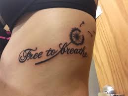 Mejores 20 Increibles Disenos De Tatuajes De Cancer De Pulmon Tatuajeclub Com Cuando te tenia cerca, le tenia que recordar a mis pulmones que inhalaran aire de vez en cuando y el mero hecho de olvidarme de mi. de tatuajes de