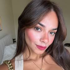 alondra lópez ♔ (Alo_Lopez_17@)