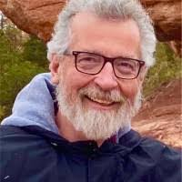 Robert Reents's Instagram, Twitter & Facebook