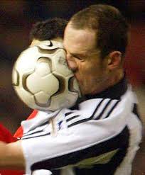 Missing cat-- Hi all, Please let me know if anyone has seen my male cat.  Thanks