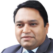 Best ophthalmologist (eye doctor) in Dubai. Dr. Mazher Khan is a  specialized ophthalmologist (eye doctor)