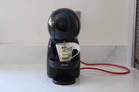 Review of the nescafe dulce gusto oblo coffee machine by krups. Nescafe Dolce Gusto Piccolo Xs By Krups Review Trusted Reviews