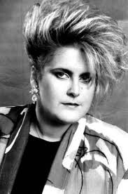 Alison Moyet is simply best female artist Britain has ever produced and  it's privilege to see her