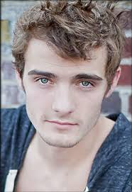 Justin Hix's Instagram, Twitter & Facebook