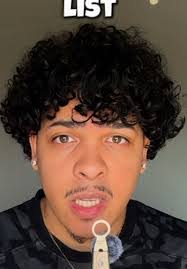 Jason Cee's Instagram, Twitter & Facebook