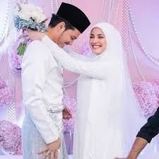 Ini semuanya bermula dari drama bersiri suri hati mr. Nur Faiz Greenhouseware Profile Pinterest