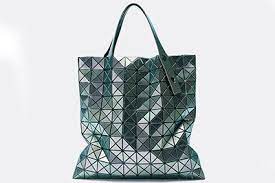 bao bao issey miyakeから新シリーズ prism metallic が登場 バオバオ イッセイミヤケ イッセイミヤケ シリーズ