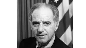 R. Peter Straus (1977-1979)